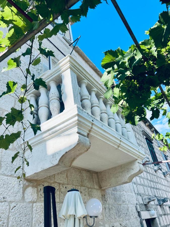 Jakov Apartments Оребич Экстерьер фото