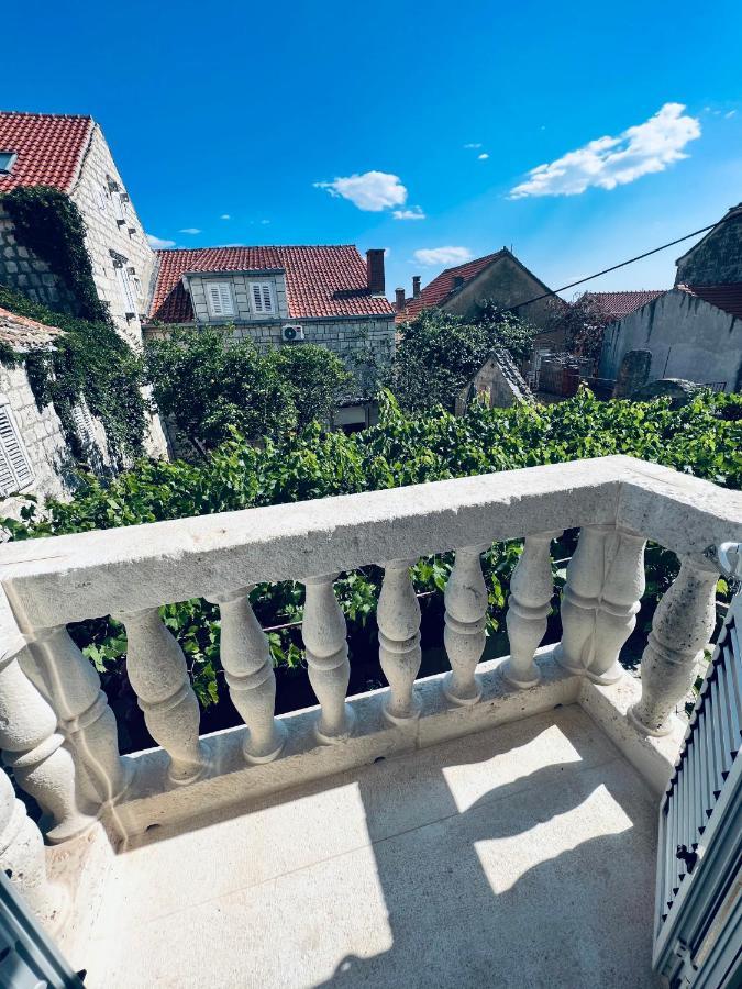 Jakov Apartments Оребич Экстерьер фото